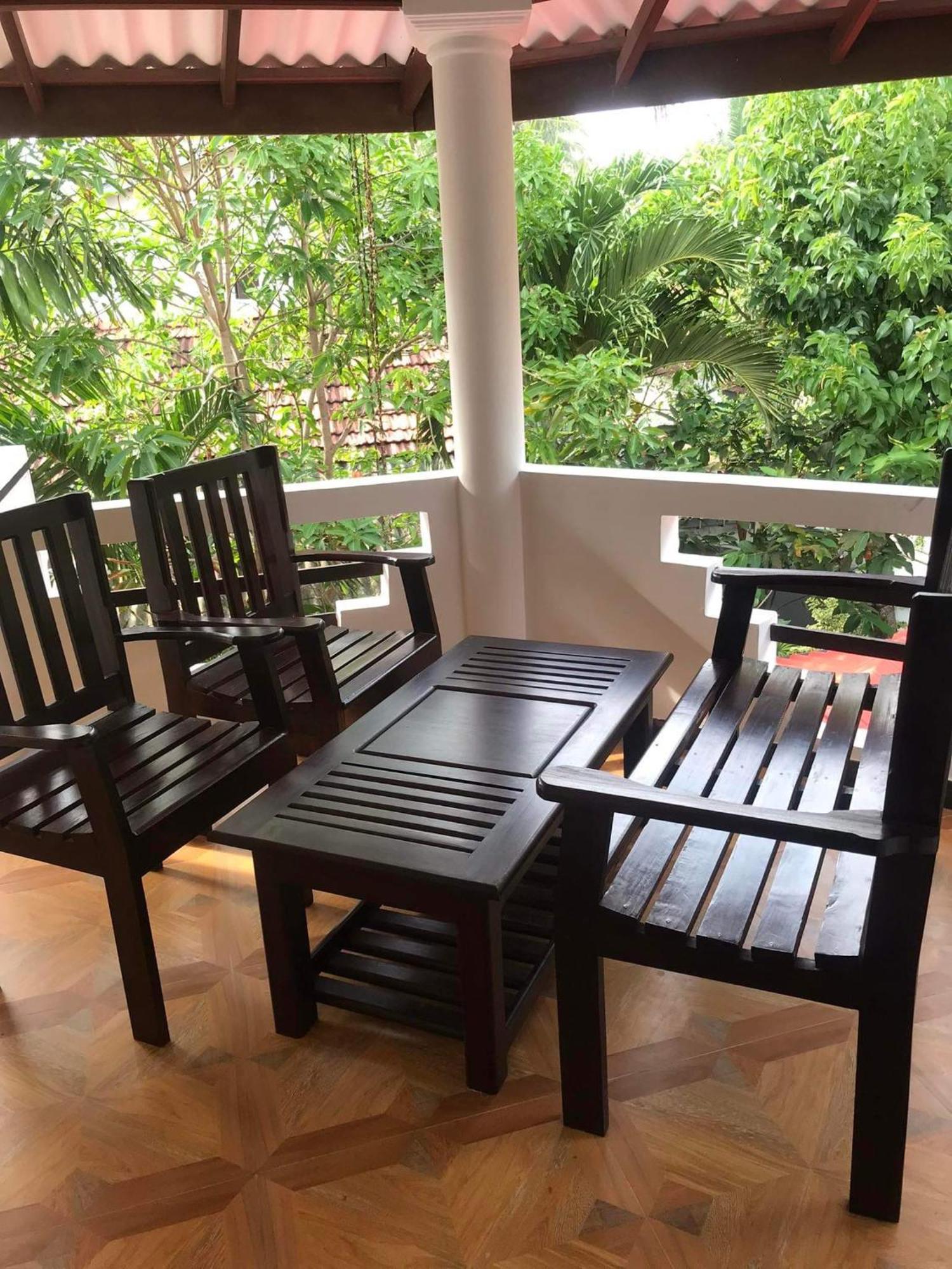 Bandulas Beach House Hikkaduwa Zimmer foto