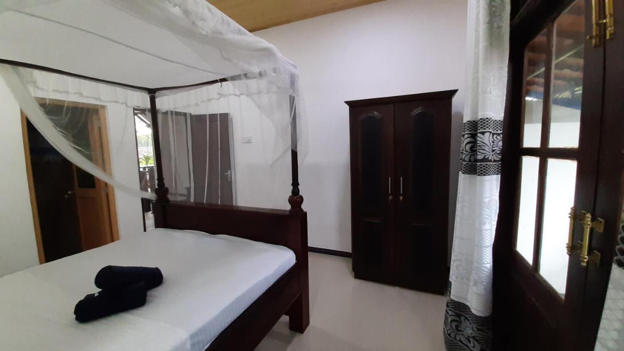Bandulas Beach House Hikkaduwa Exterior foto