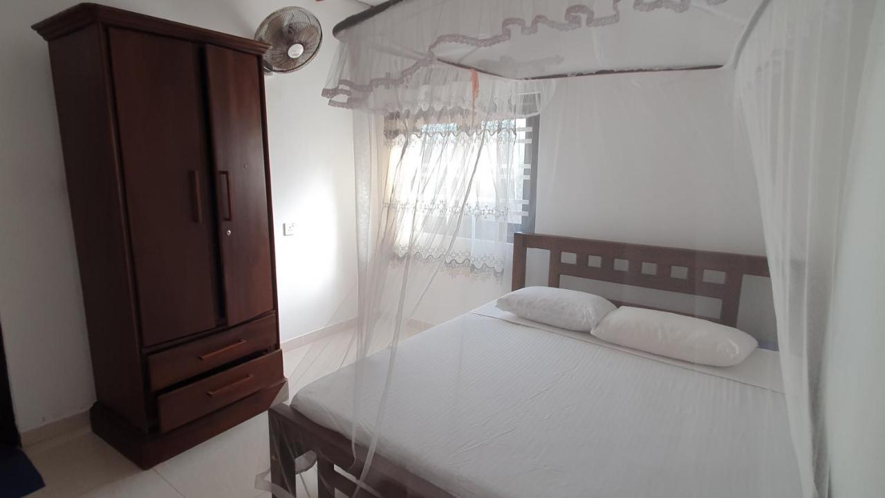 Bandulas Beach House Hikkaduwa Exterior foto