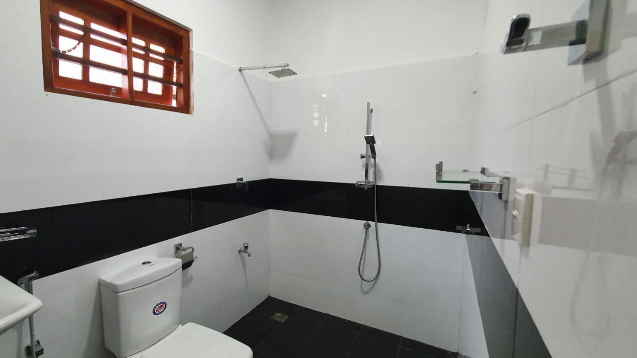 Bandulas Beach House Hikkaduwa Exterior foto